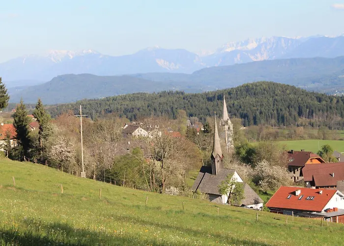 Gaestehaus Groeblacher Köstenberg