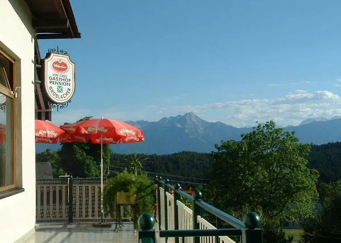 Gaestehaus Groeblacher Pensión Köstenberg