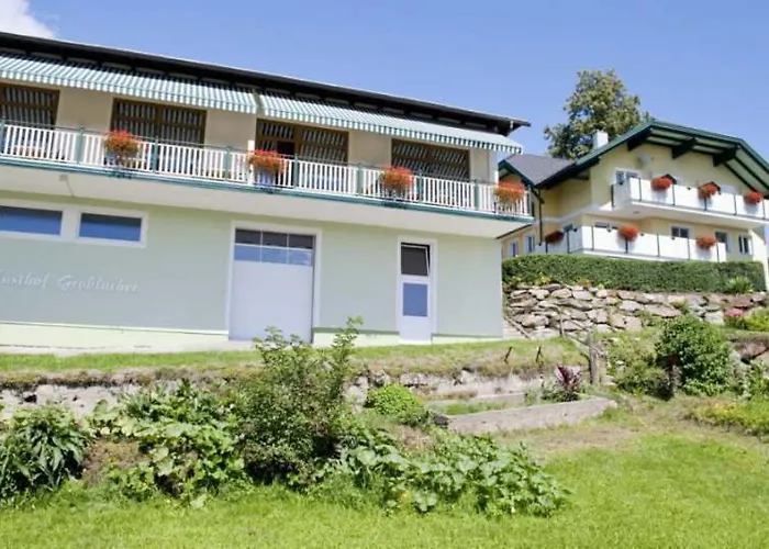 Gaestehaus Groeblacher Köstenberg